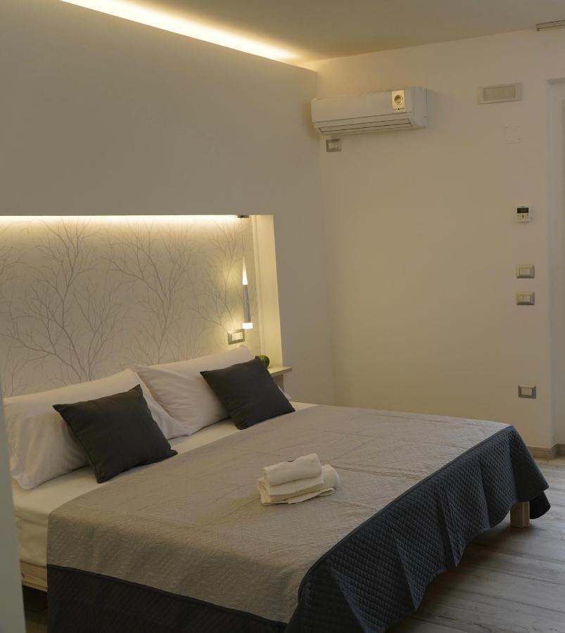 Familiainn Rooms & Apartments Помпей Екстериор снимка